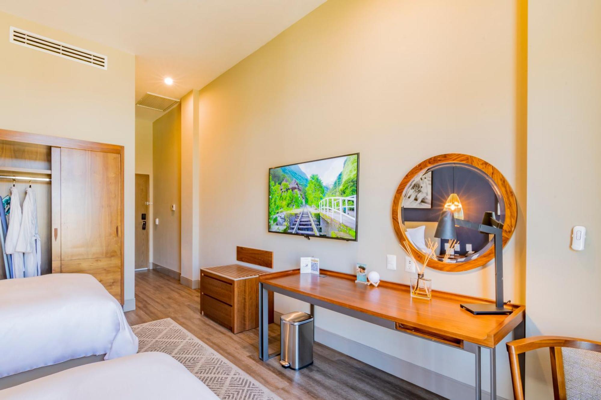 Torre Lucerna Hotel Ενσενάντα Εξωτερικό φωτογραφία