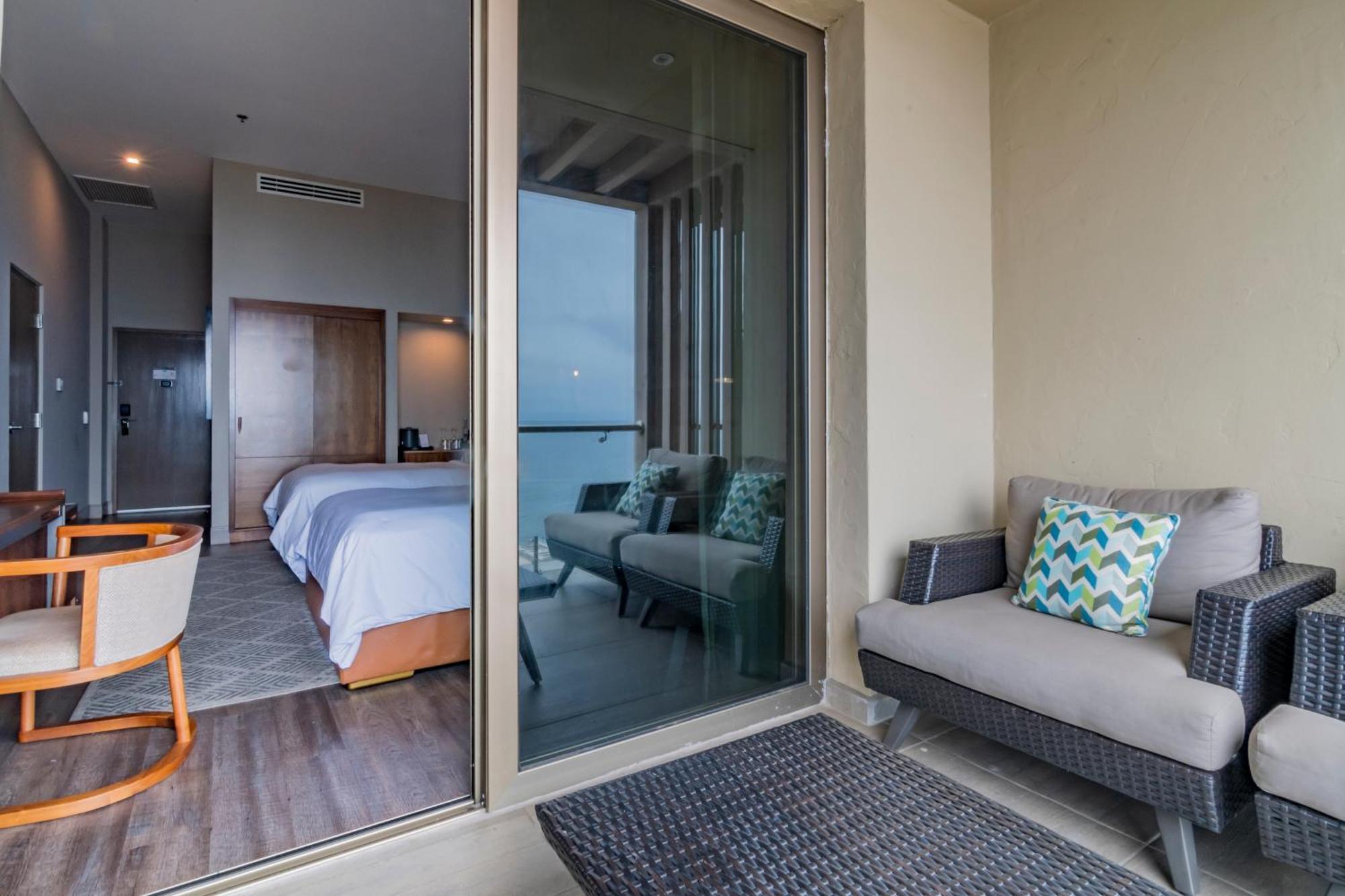 Torre Lucerna Hotel Ενσενάντα Εξωτερικό φωτογραφία