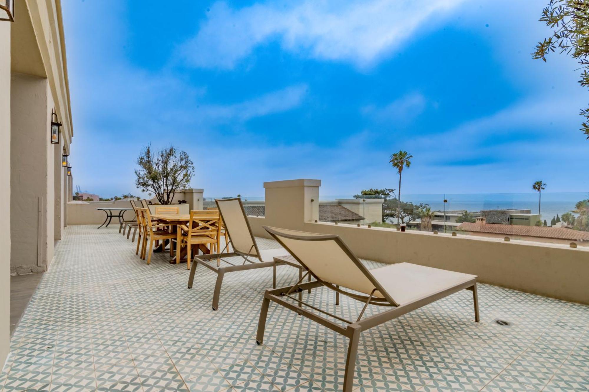 Torre Lucerna Hotel Ενσενάντα Εξωτερικό φωτογραφία
