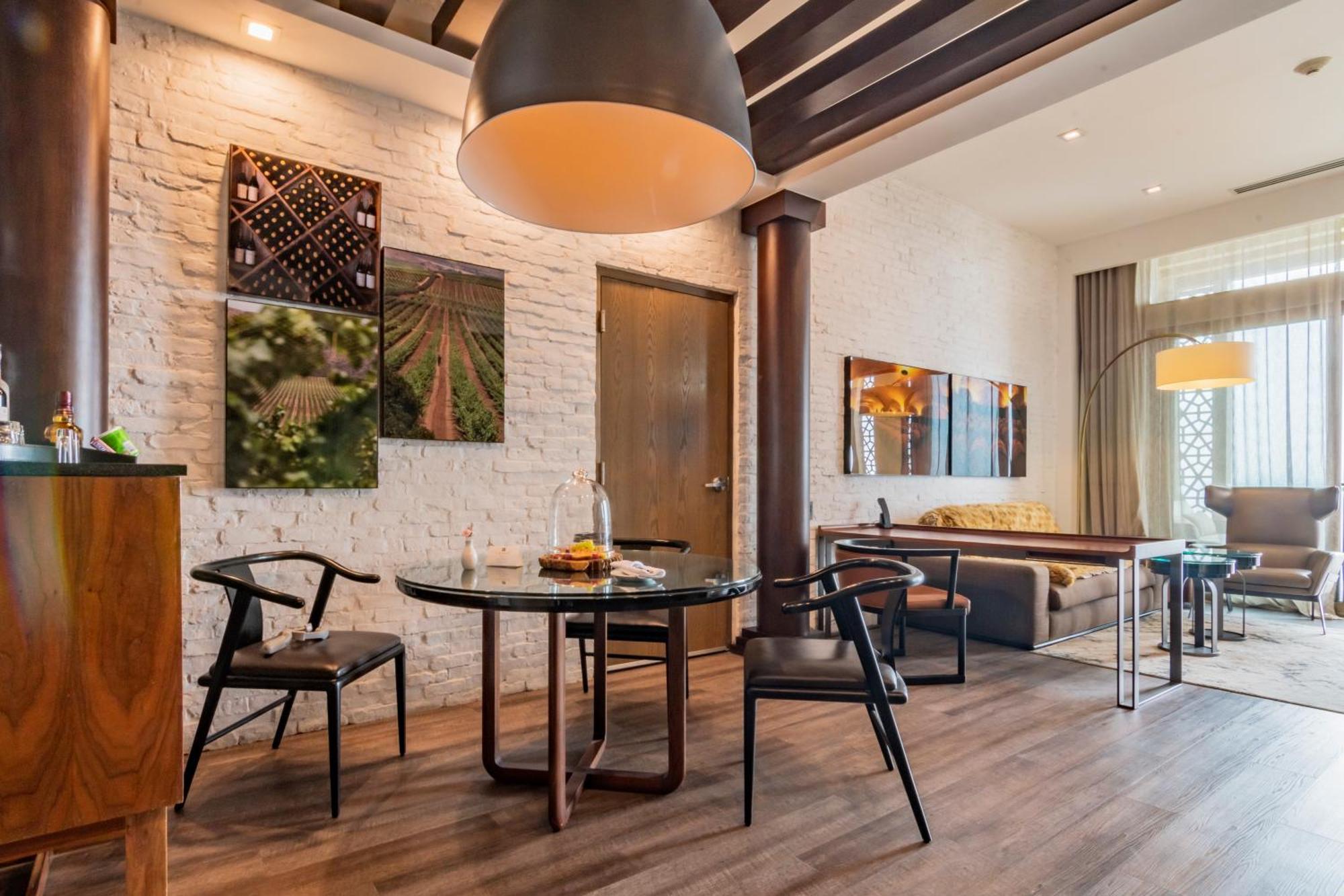 Torre Lucerna Hotel Ενσενάντα Εξωτερικό φωτογραφία