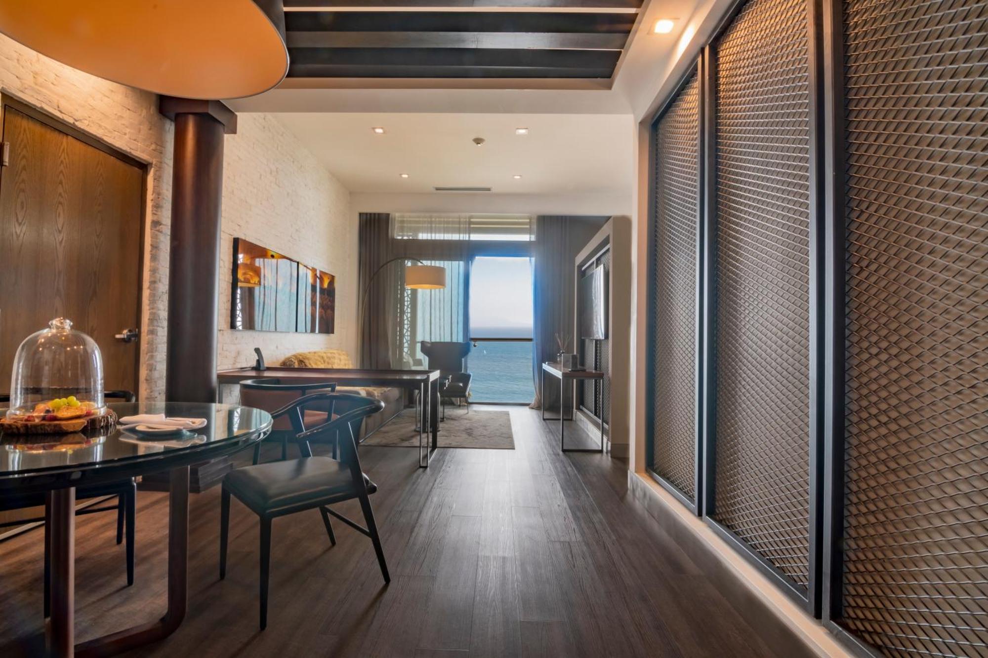 Torre Lucerna Hotel Ενσενάντα Εξωτερικό φωτογραφία
