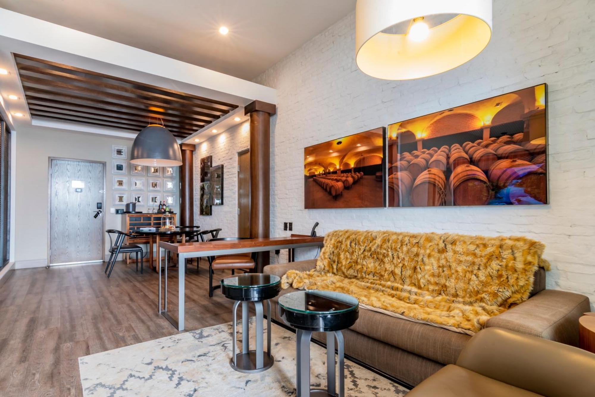 Torre Lucerna Hotel Ενσενάντα Εξωτερικό φωτογραφία