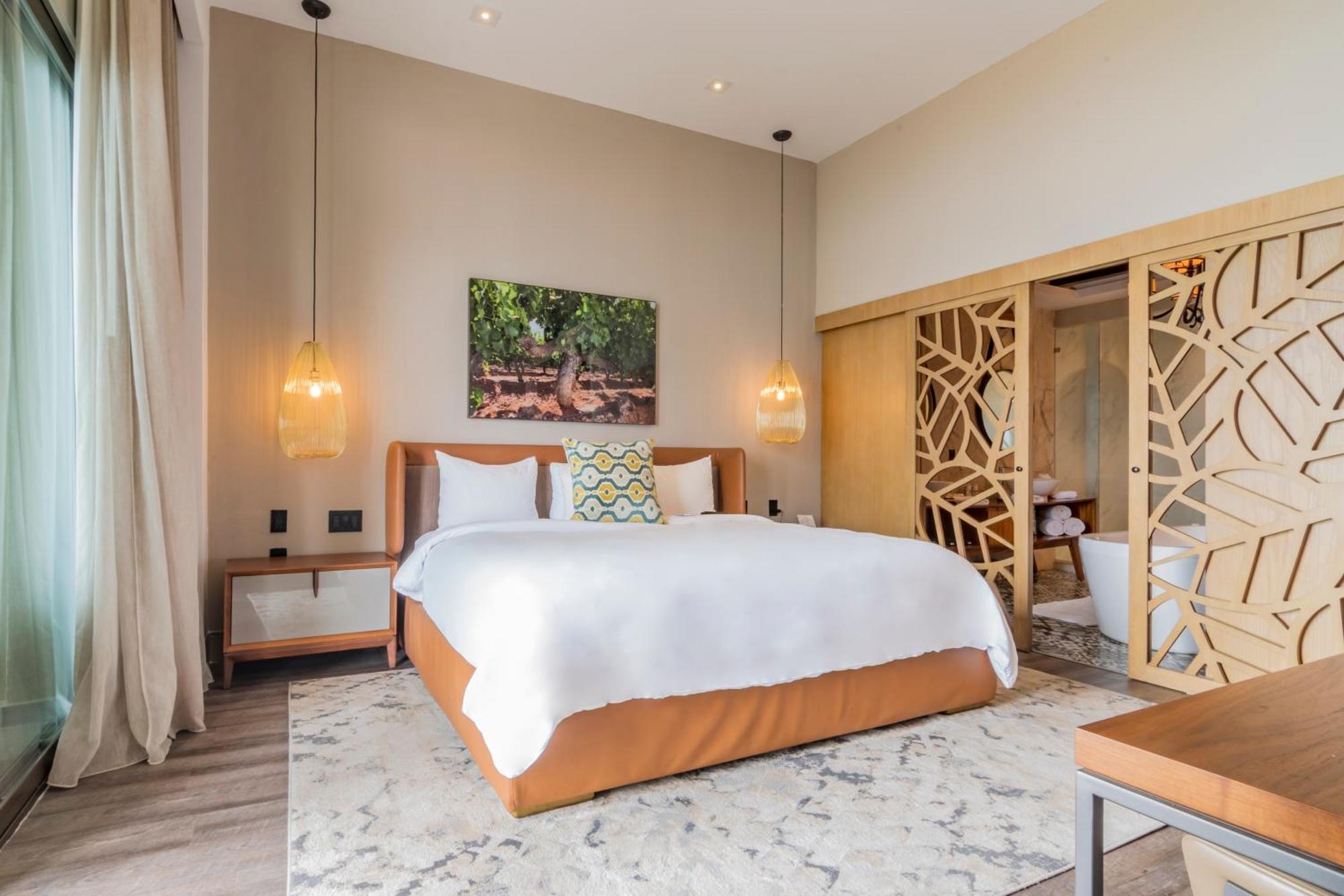 Torre Lucerna Hotel Ενσενάντα Εξωτερικό φωτογραφία